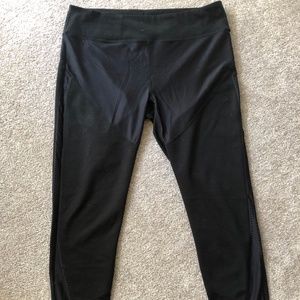 Fabletics 3/4 Length Mesh Panel Leggings